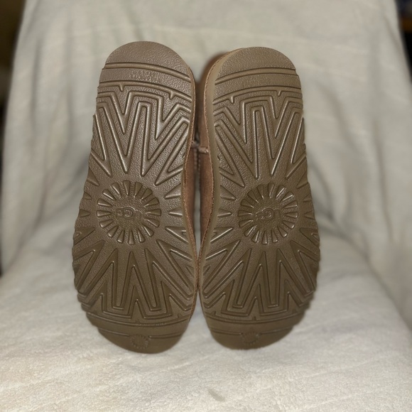 Classic Short II Women’s Ugg boot - Picture 4 of 4